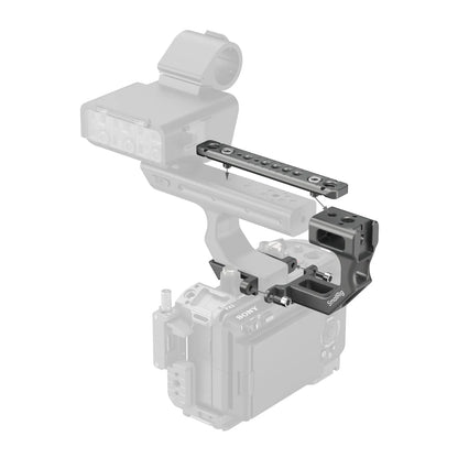 Exploded installation view showing the top plate, screws, and bracket alignment of the Extension Mount Plate Kit above the XLR handle.