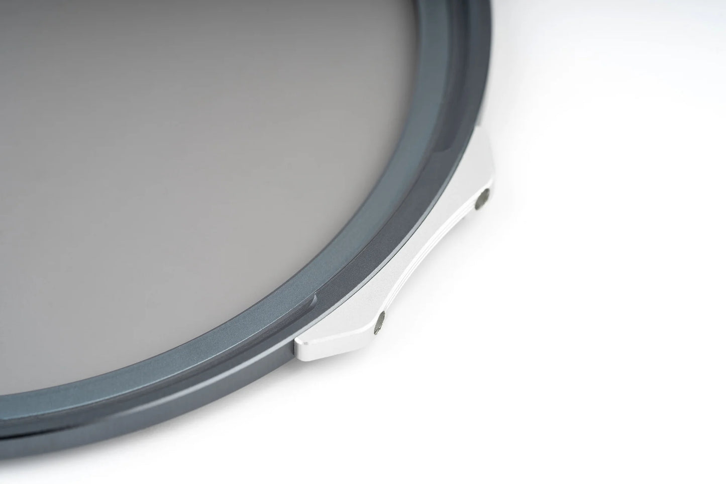 Close-up of the NiSi JetMag Pro 82mm True Colour CPL magnetic handle and low-profile filter frame detail