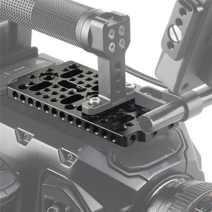 SmallRig cheese mount plate 1681 mounted on camera rig with top handle and rod support